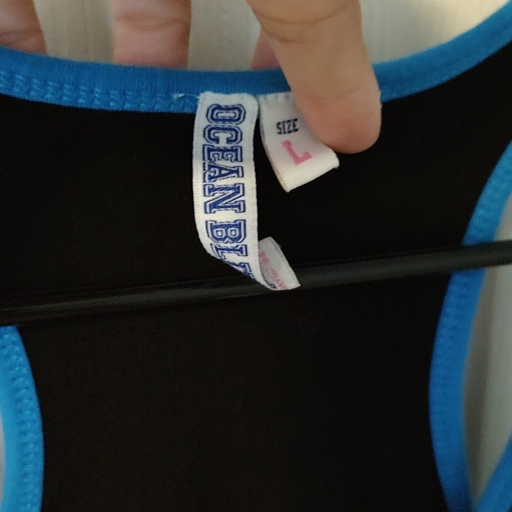 Women's Razor Back Tank - Picture 3 of 7